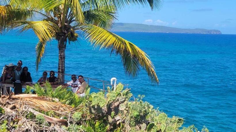 پانسیون Stylish Room By The Beach