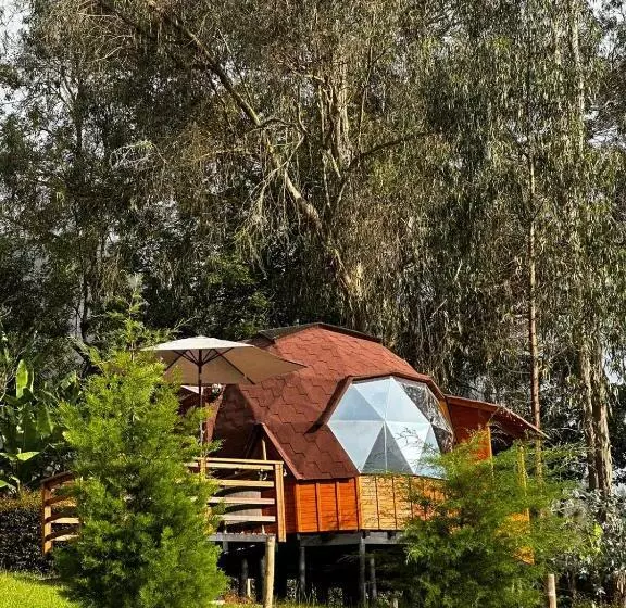 Lomakeskus Glamping Shalom