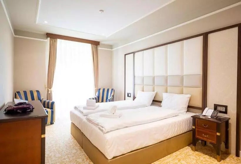 Scuol Palace   Culture, Nature & Health