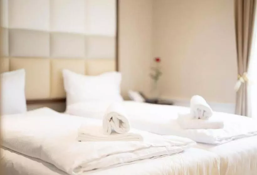 Scuol Palace   Culture, Nature & Health