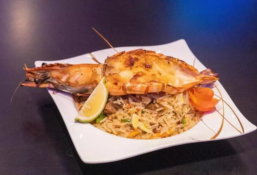 Triple Tee Luxury Hotel & Service Apartments Surulere