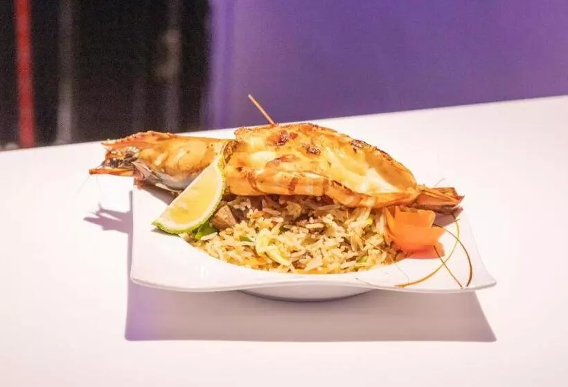 Triple Tee Luxury Hotel & Service Apartments Surulere