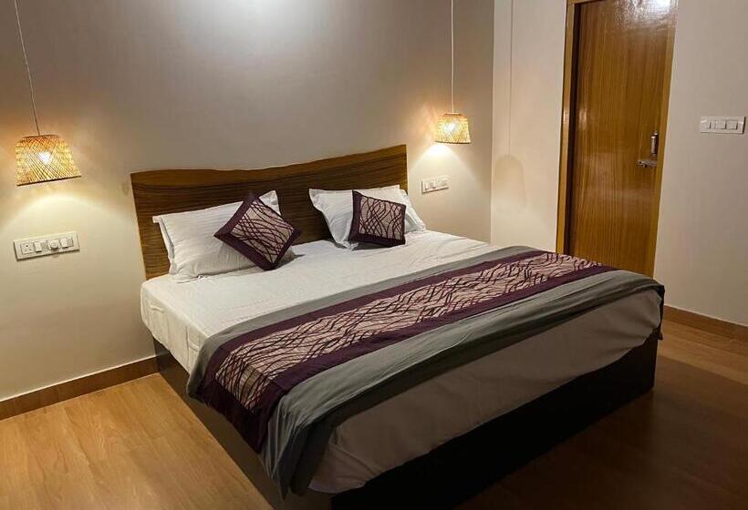 Wild Planet Corbett Hotel And Resort