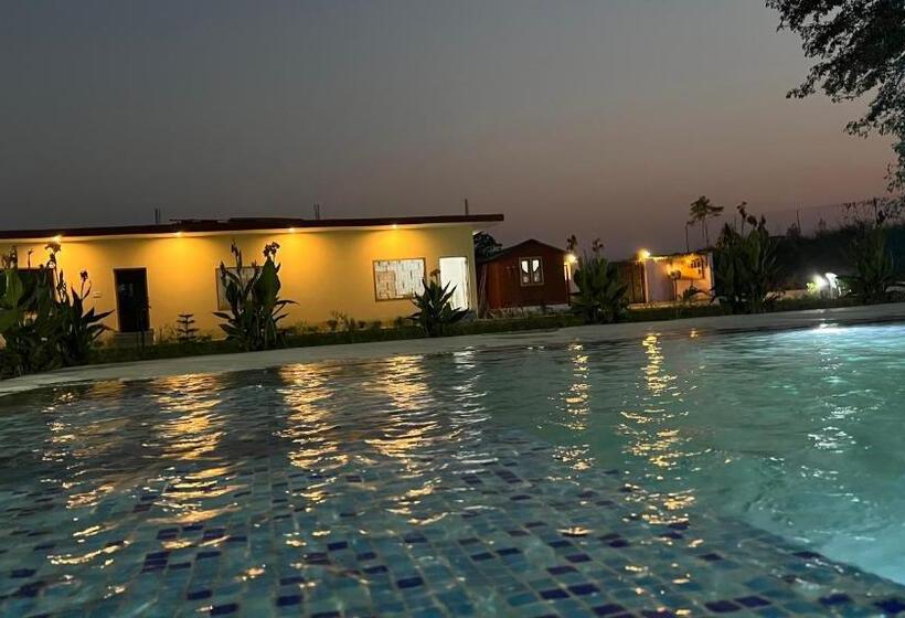 Wild Planet Corbett Hotel And Resort