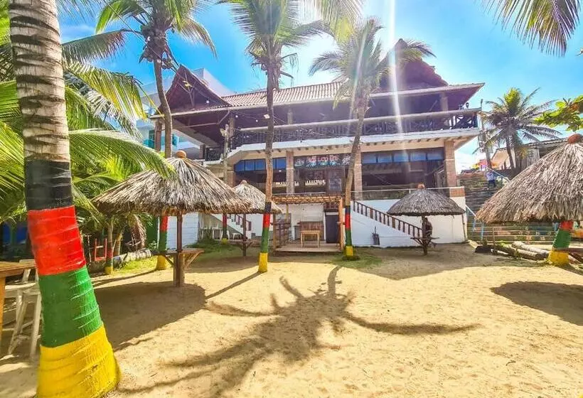 Retkeilymaja Boutique El Mirador