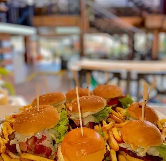 Retkeilymaja Boutique El Mirador