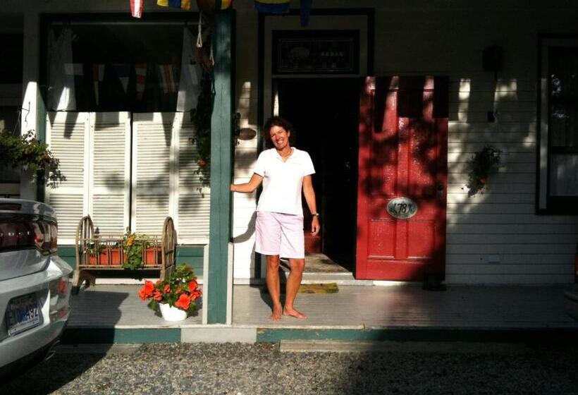 旅馆 Mecklenburgh Inn