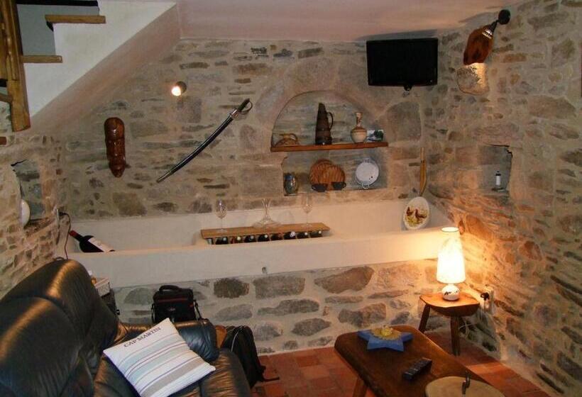 تختخواب و صبحانه L Tas De Cailloux