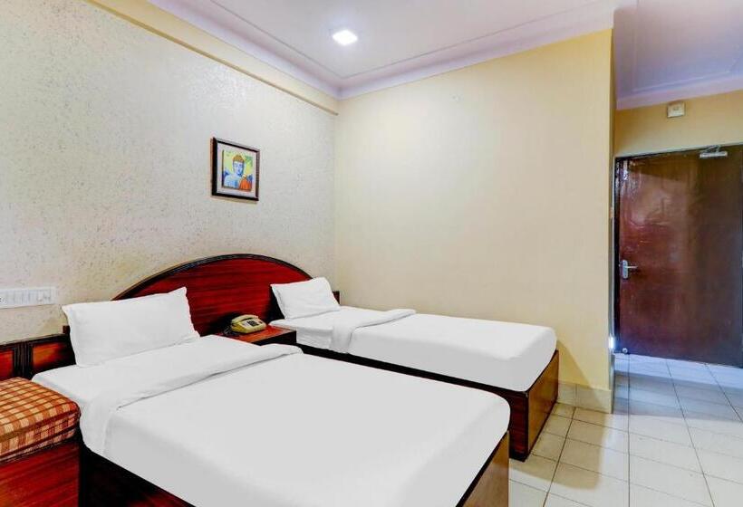 Collection O Hotel H P