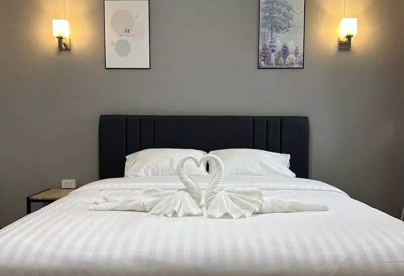 Golden Nest Hotel   Suvarnabhumi