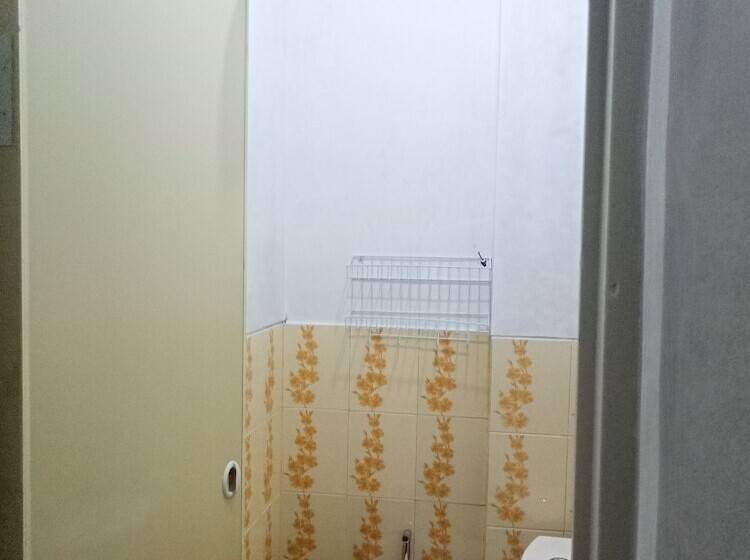 簡易ホテル Gea Syariah