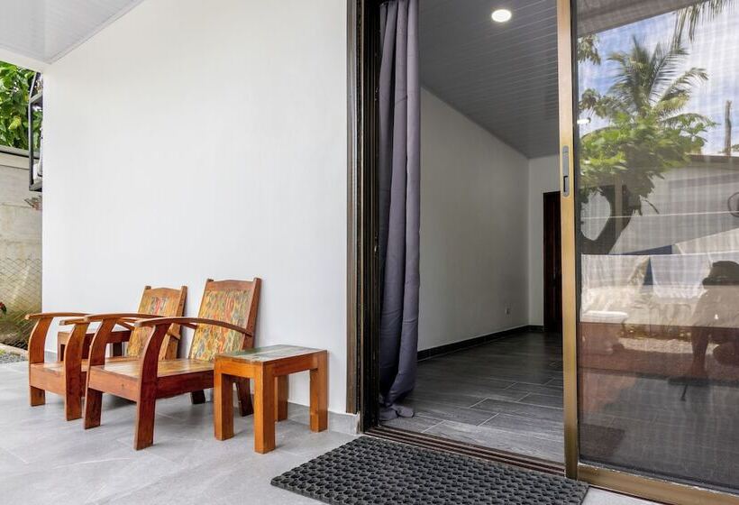 هتل Casablanca Tortuguero