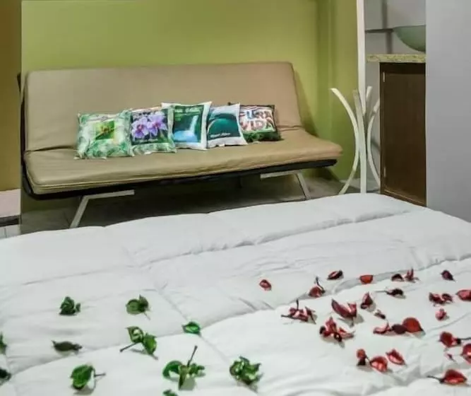 هتل Del Cafetal Cr