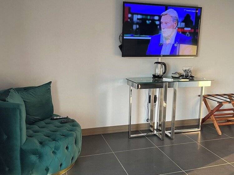 酒店 Edrange Luxury Lodge