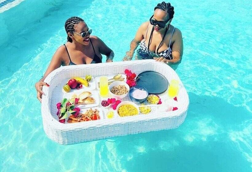 酒店 Edrange Luxury Lodge