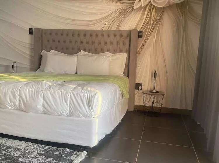 Hotelli Edrange Luxury Lodge