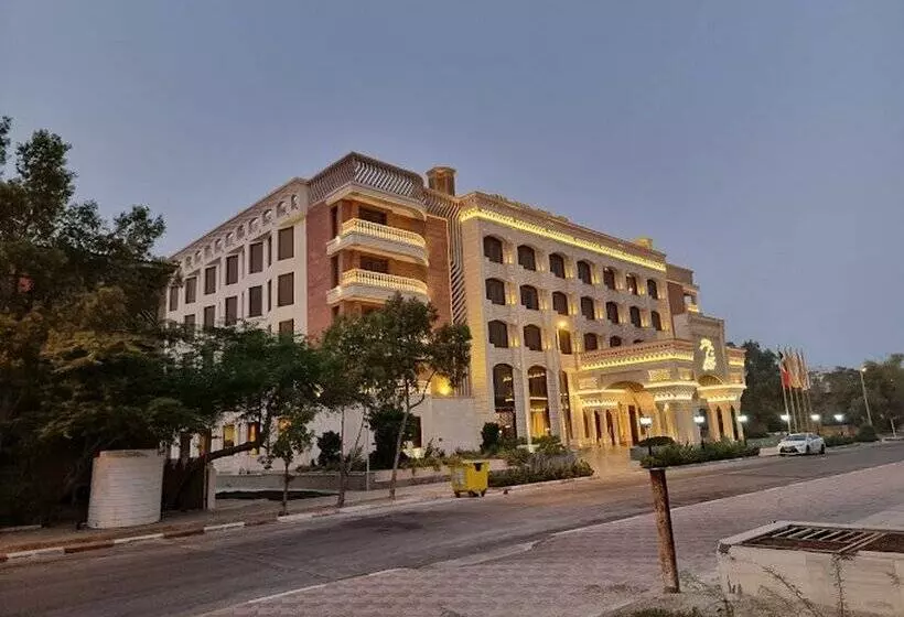 Hotelli Kish Amirkabir