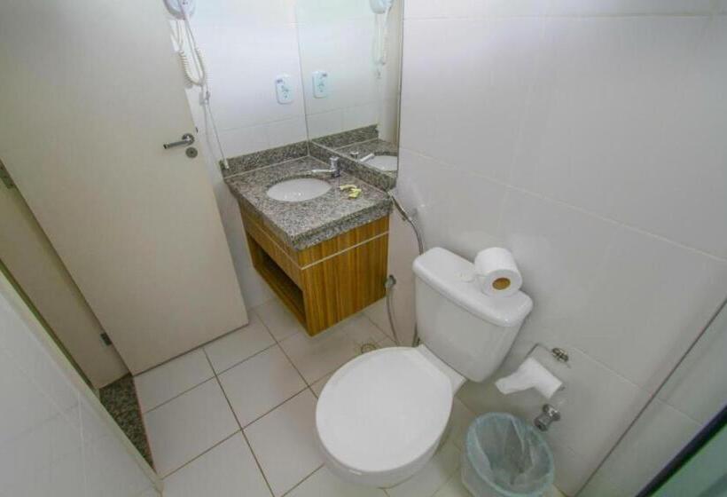 Otel Lacqua Diroma Iii Bvtur