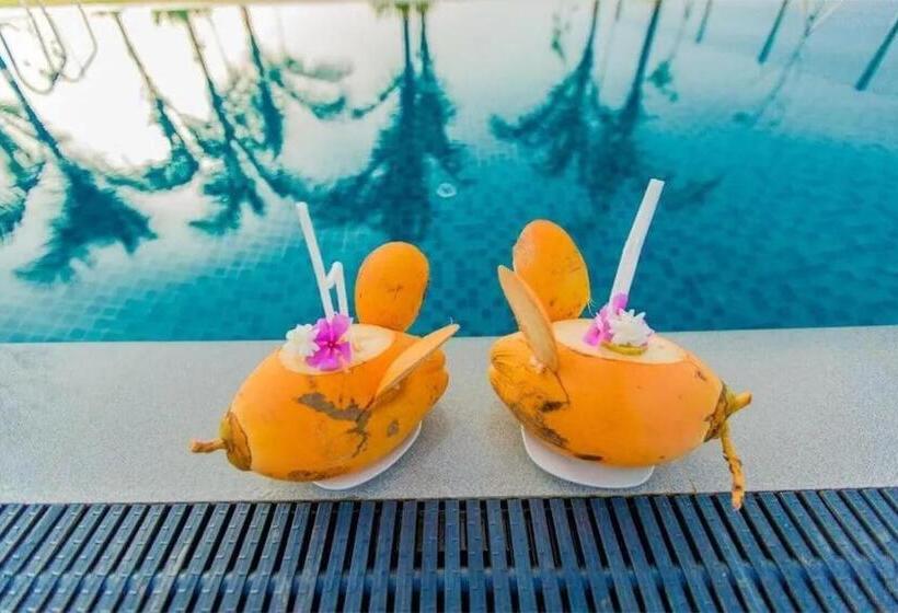 Hotel Nikara Beach Villas Arugambay