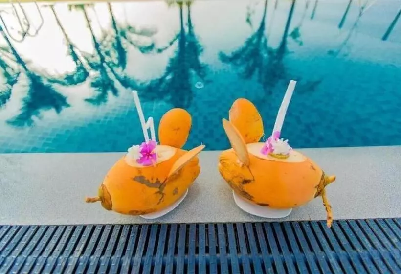 Hotelli Nikara Beach Villas Arugambay