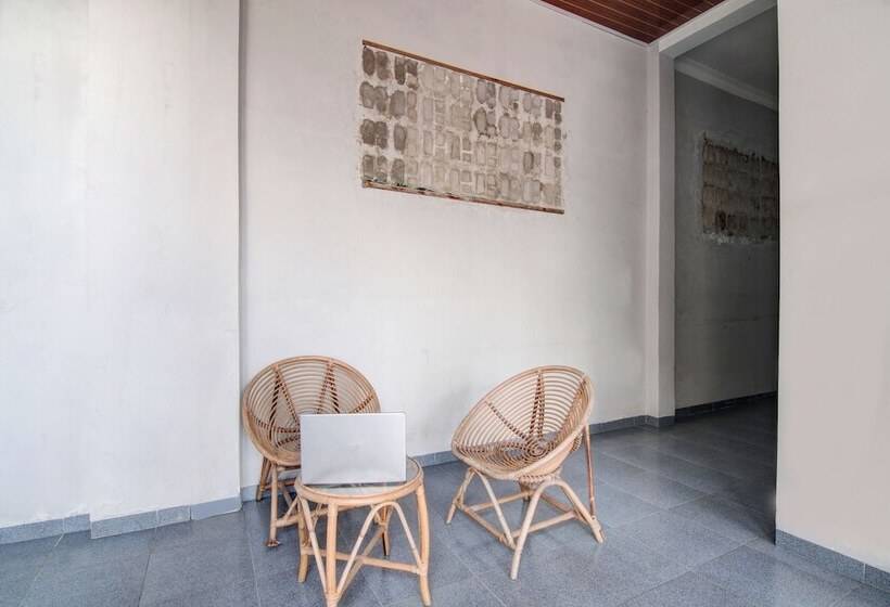 هتل Penginapan Geby Syariah By Oyo