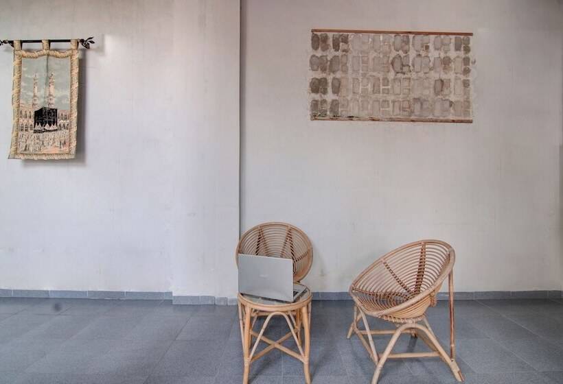 هتل Penginapan Geby Syariah By Oyo