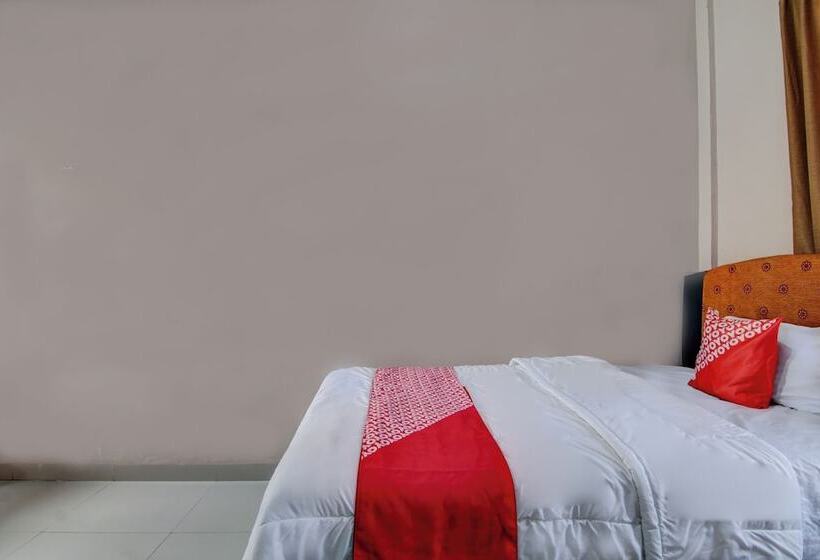 هتل Penginapan Geby Syariah By Oyo