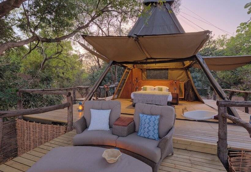 هتل Shawa Luangwa Camp