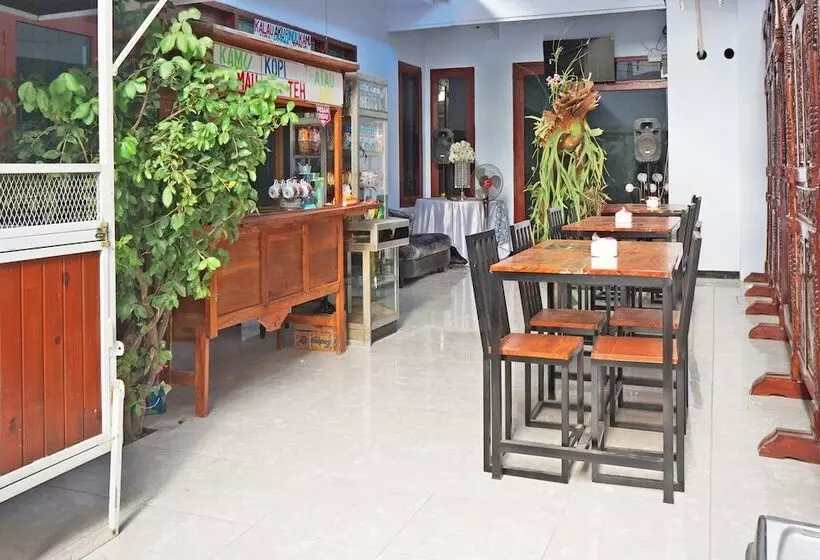 Hotelli Trisna Patihan Resort By Oyo