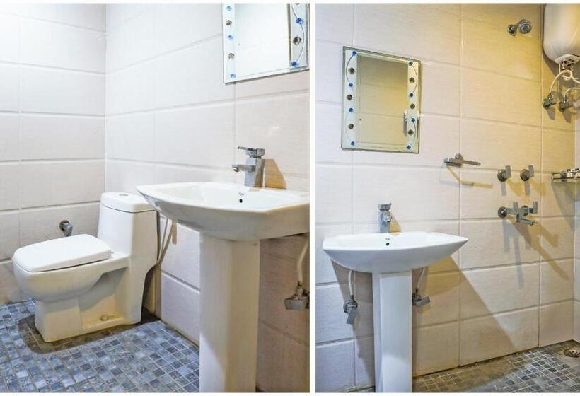 Oyo 18895 Hotel Kartikay Grand