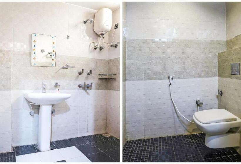 Oyo 18895 Hotel Kartikay Grand