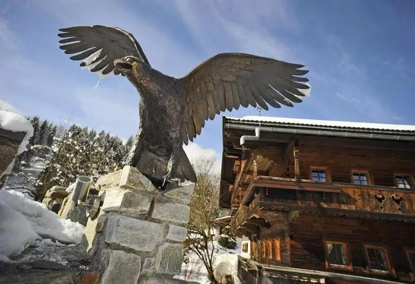 ペンション Fuchswirt Kelchsau Landgasthof