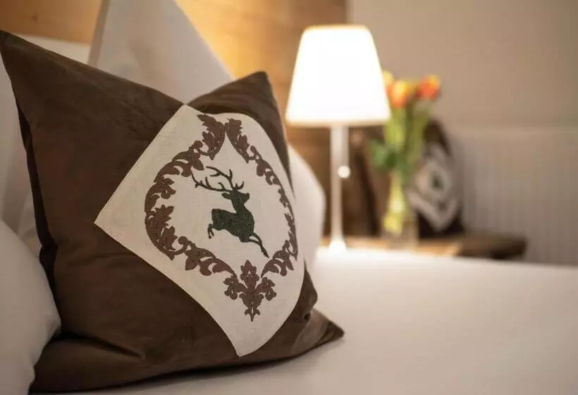 ペンション Fuchswirt Kelchsau Landgasthof