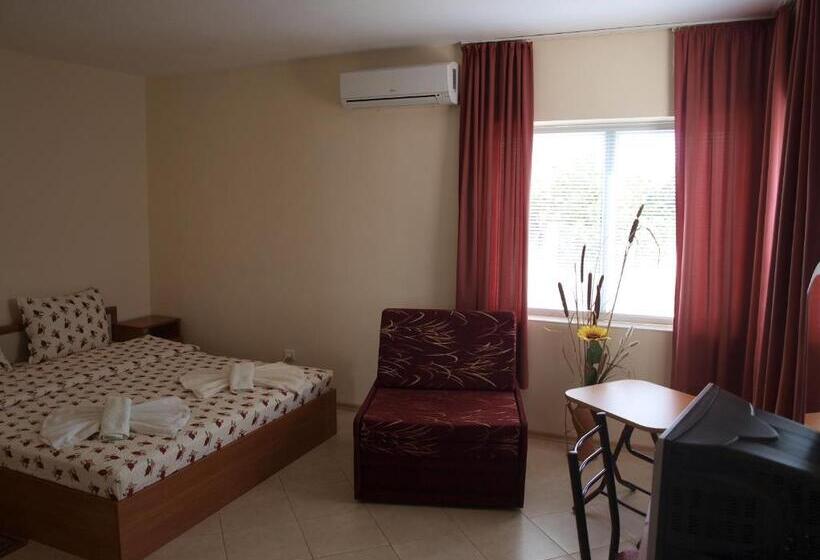 پانسیون Guest Rooms Kamberovi