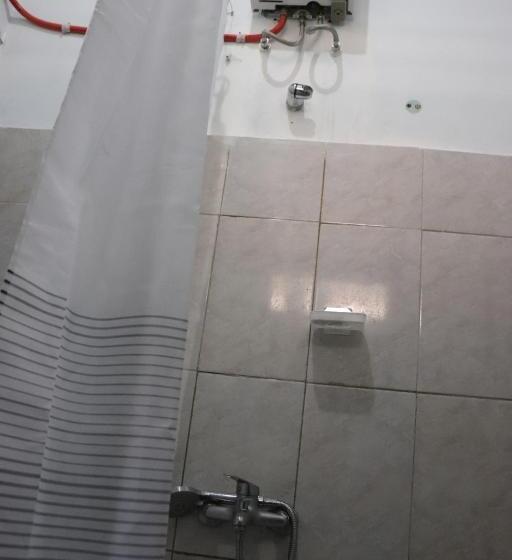 Пансион Hw. Hubers Hotel, Bar & Resto