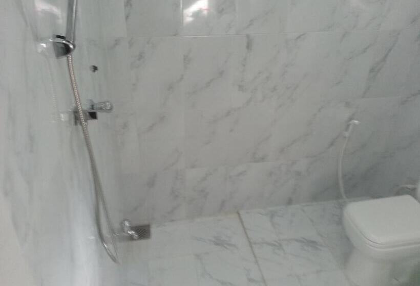 膳宿费 Onesi Villa