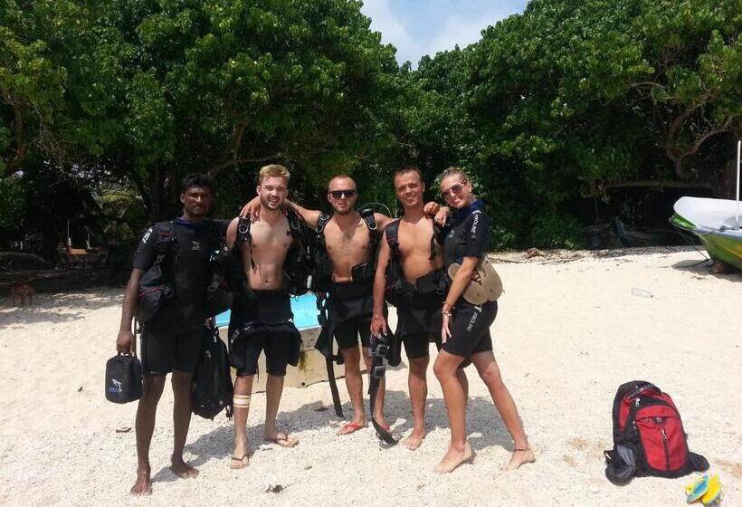 膳宿费 Onesi Villa