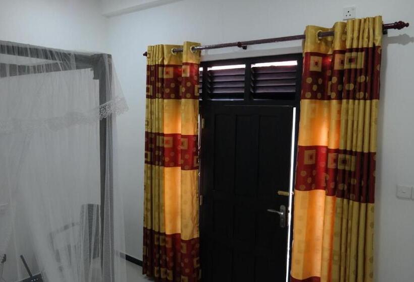 膳宿费 Onesi Villa