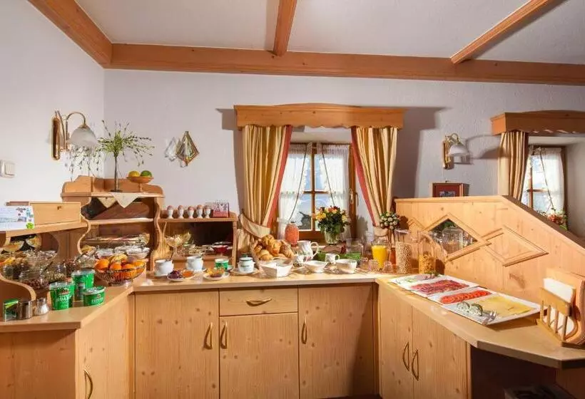 Pension Rennlehen Ferienwohnungen