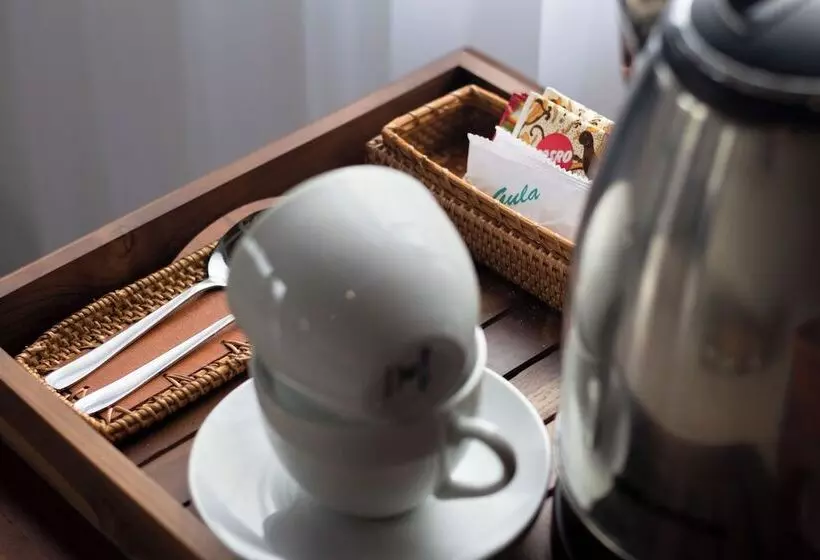 リゾートホテル The Kanjeng Signature Sidemen