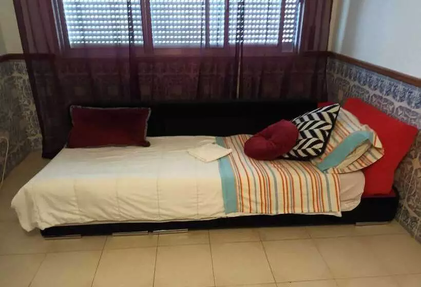 Retkeilymaja Global Guest Massama