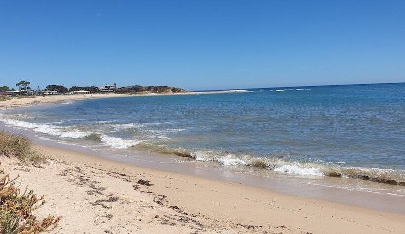 צימר Harewood S Hideaway