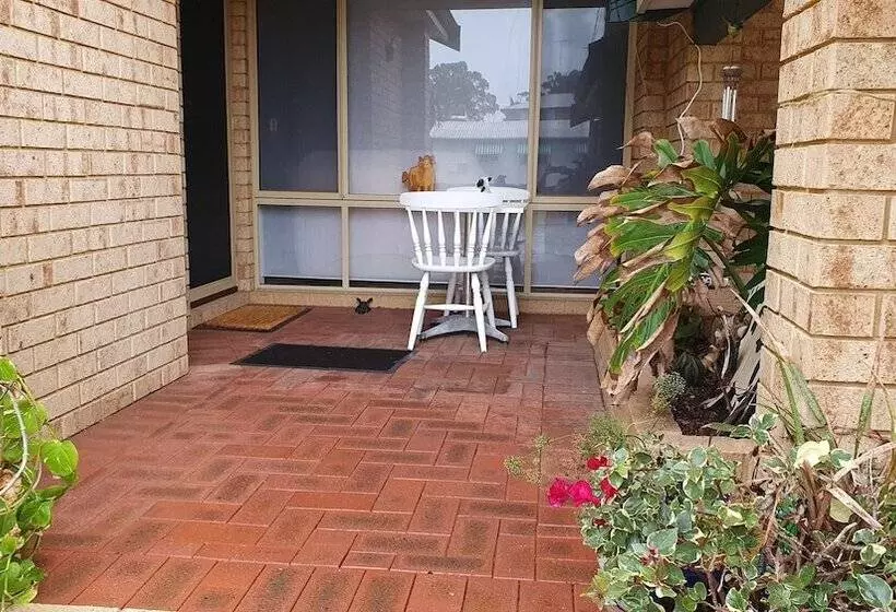 Aamiaismajoitus (B&B) Harewood S Hideaway