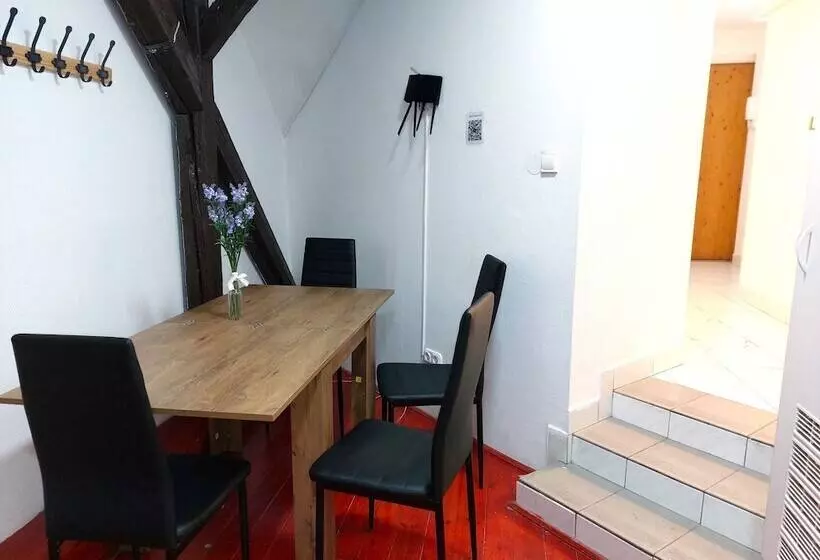 هاستل Blacksheep Budapest Smart Rooms