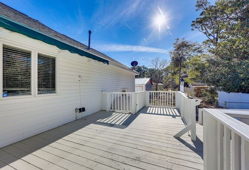 Cape Carteret Home ~ 3 Mi To Crystal Coast Beaches