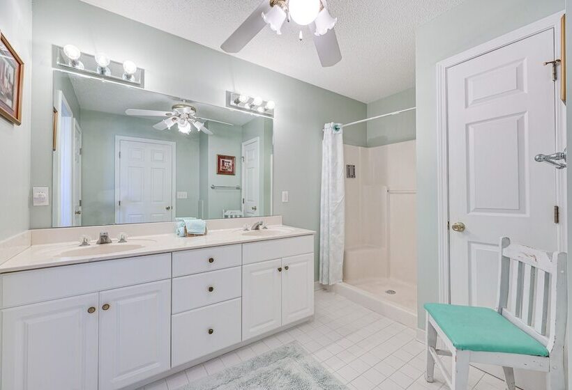 Cape Carteret Home ~ 3 Mi To Crystal Coast Beaches