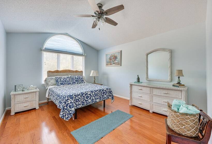 Cape Carteret Home ~ 3 Mi To Crystal Coast Beaches