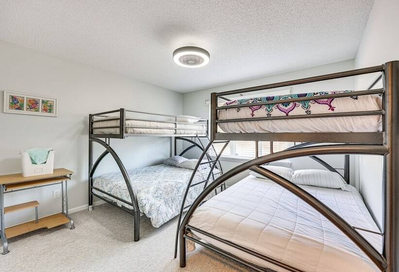 Cape Carteret Home ~ 3 Mi To Crystal Coast Beaches