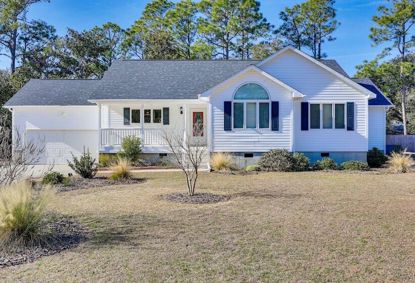 Cape Carteret Home ~ 3 Mi To Crystal Coast Beaches