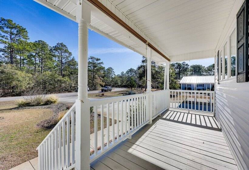 Cape Carteret Home ~ 3 Mi To Crystal Coast Beaches